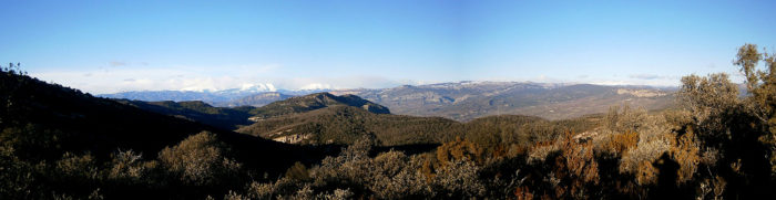 Comiols, Abella de la Conca, Sant Joan... I al fons el Pirineu amb un bon paquet de neu